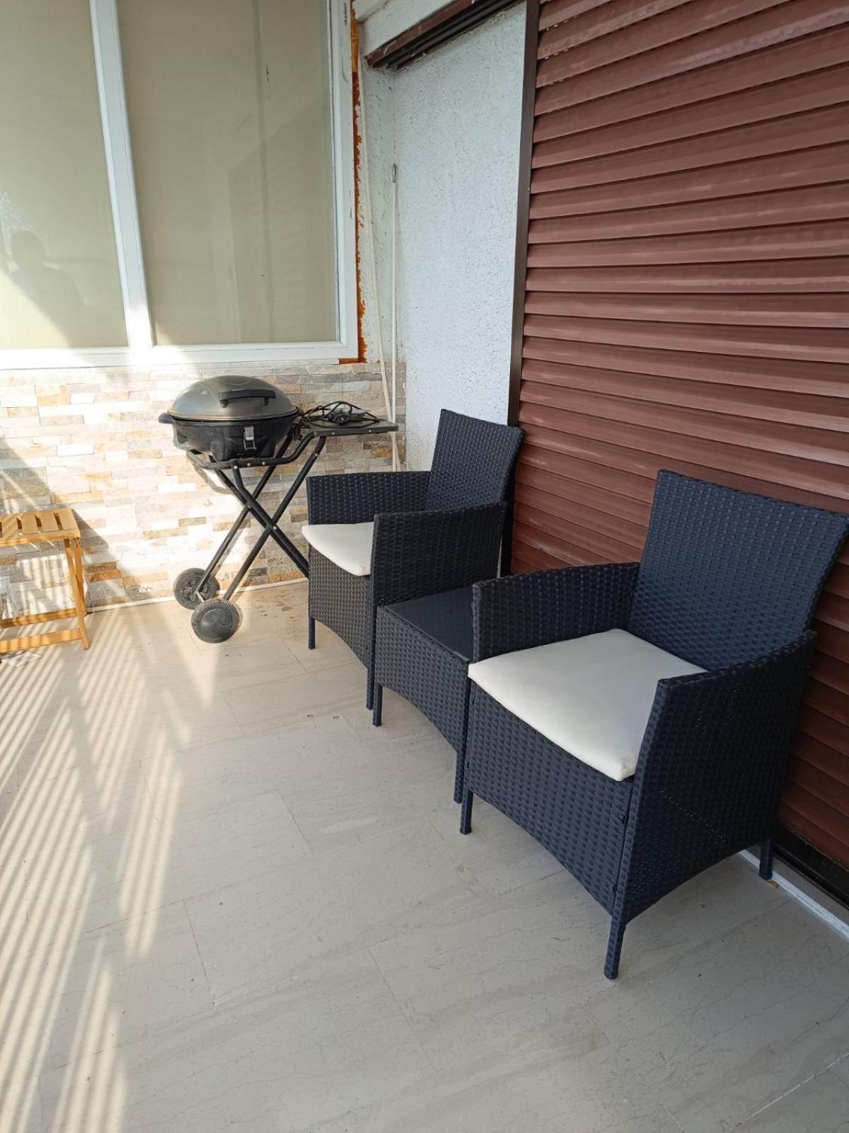 Apartman Perea Peraía Esterno foto