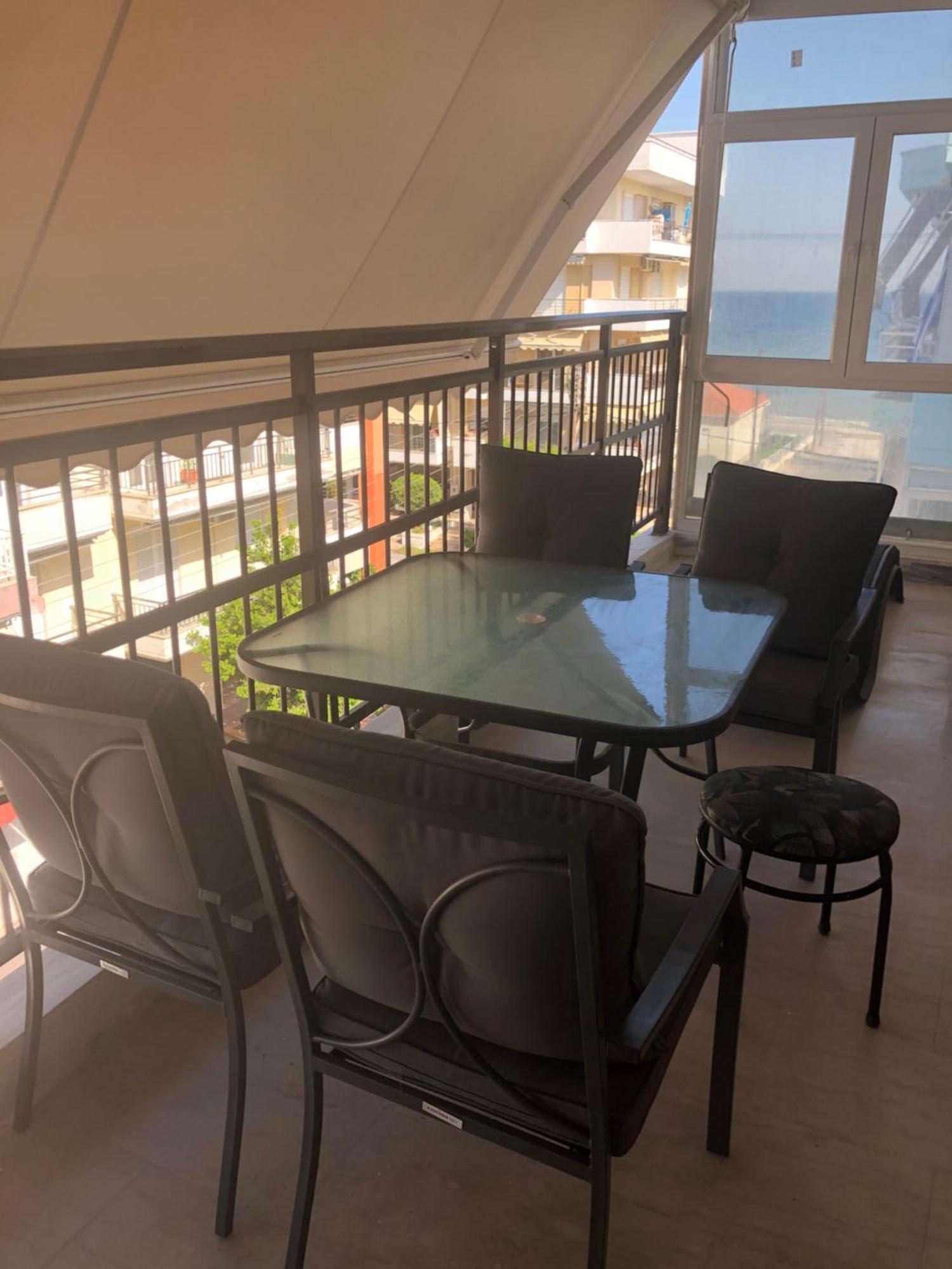 Apartman Perea Peraía Esterno foto