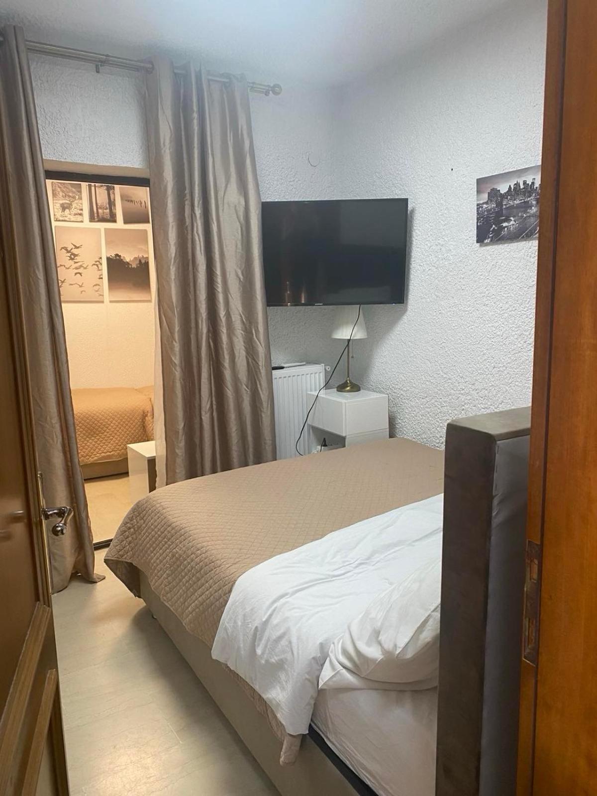 Apartman Perea Peraía Esterno foto