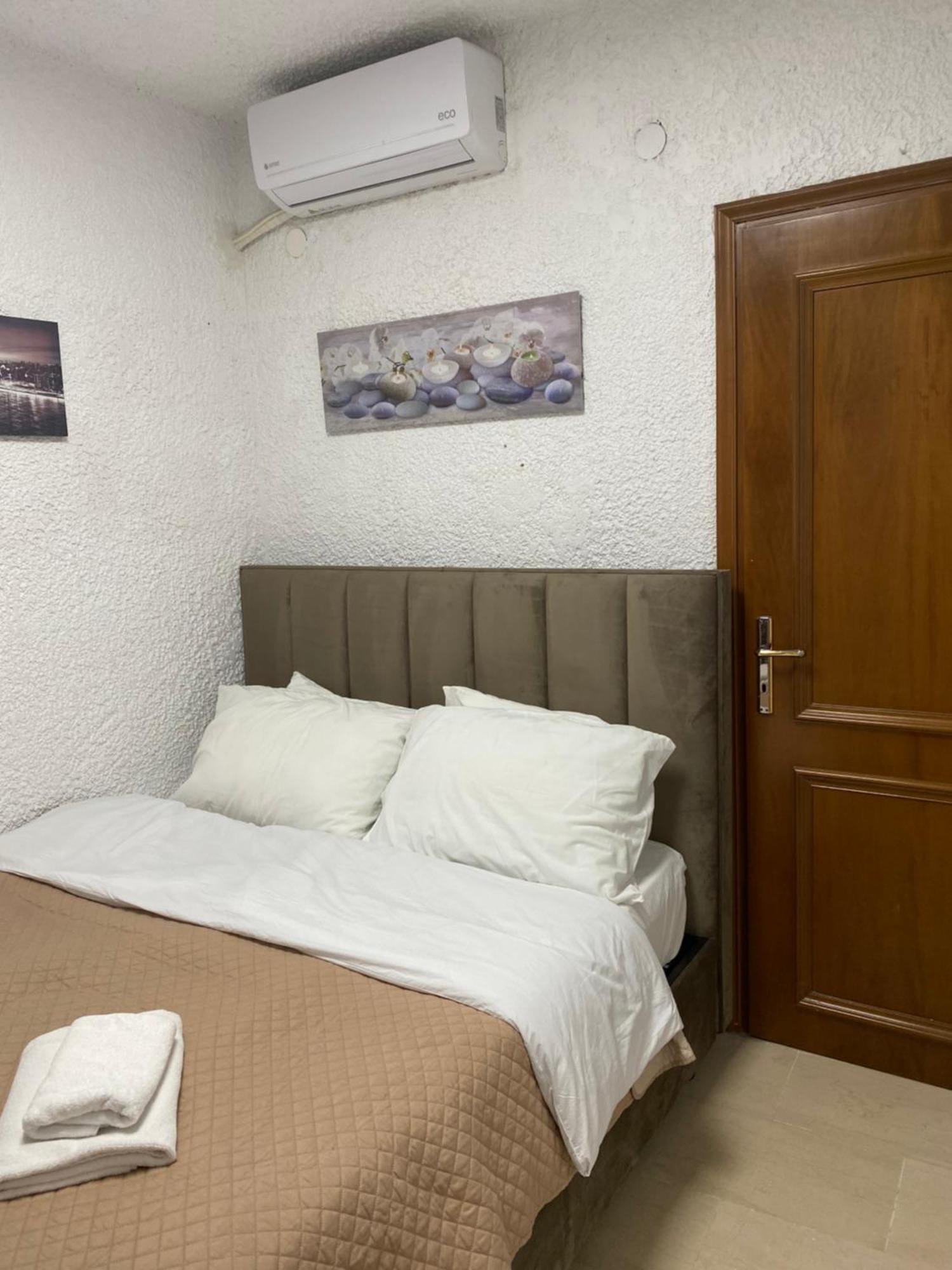 Apartman Perea Peraía Esterno foto